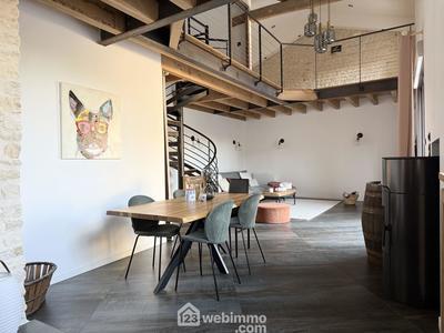 Maison - 140 m² - 5 pièces