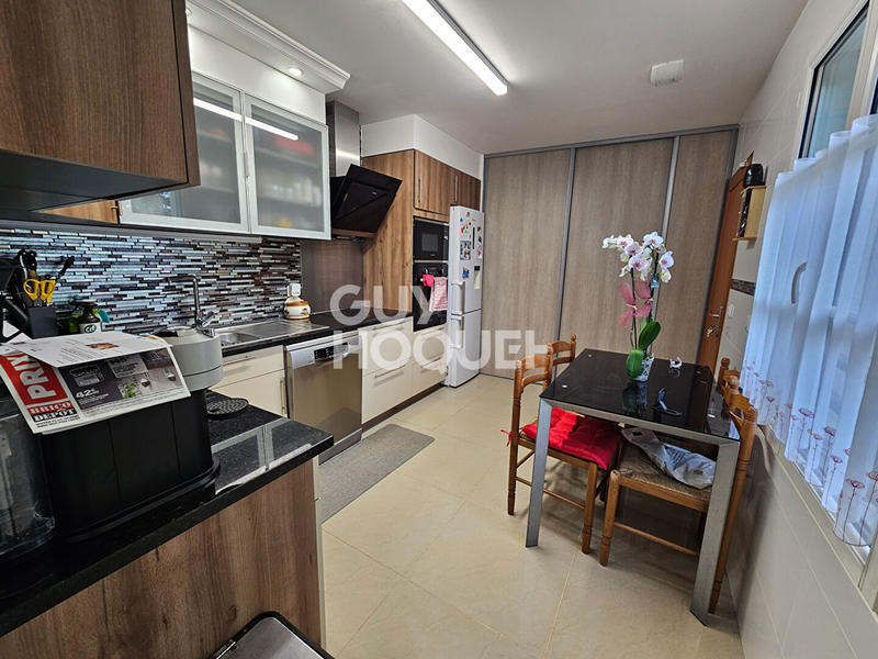 Maison - 105 m² - 5 pièces