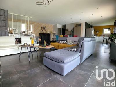 Maison - 141 m² - 7 pièces