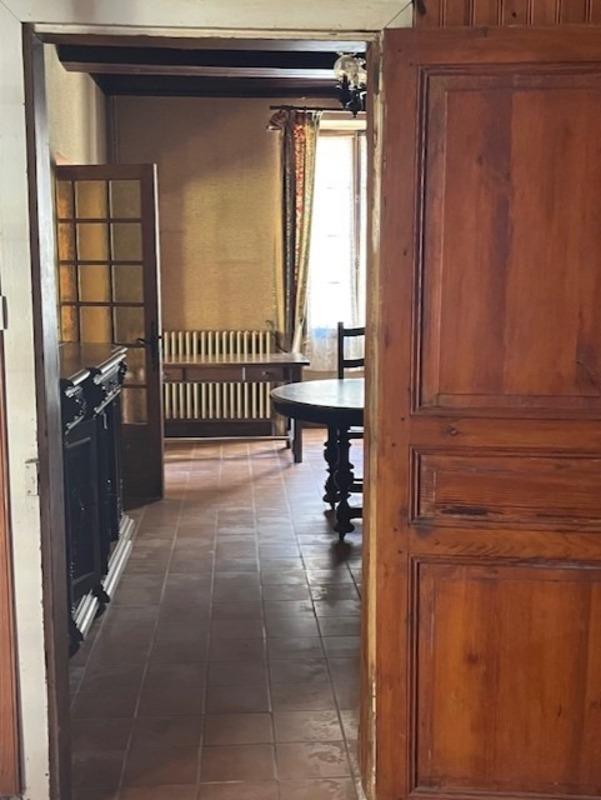 Maison - 216 m² - 8 pièces