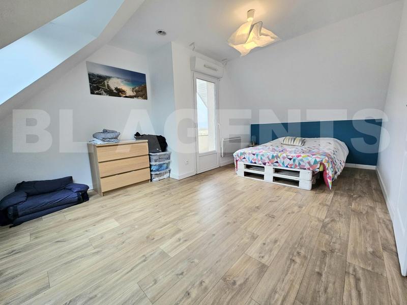 Maison - 145 m² - 6 pièces