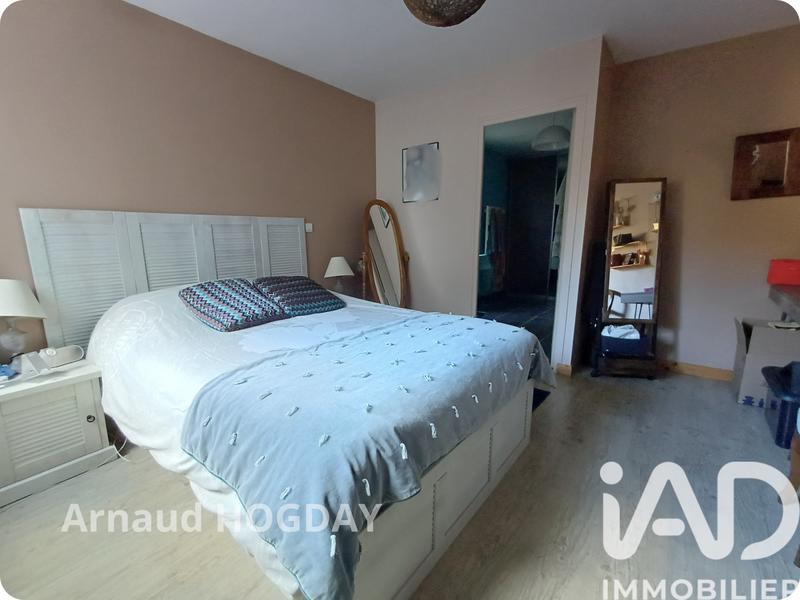 Maison - 196 m² - 7 pièces