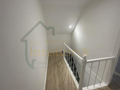 Maison - 84 m² - 5 pièces