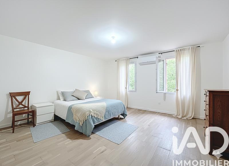 Maison - 190 m² - 5 pièces
