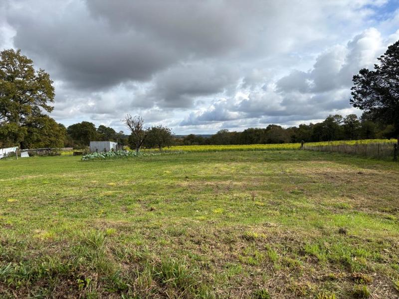 Terrain constructible - 1 356 m²