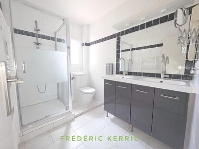 Maison - 176 m² - 6 pièces