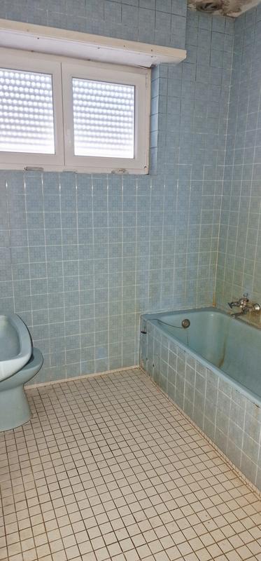 Maison traditionnelle - 230 m² - 8 pièces