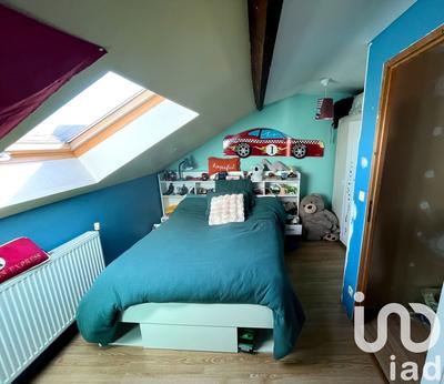 Maison - 99 m² - 6 pièces