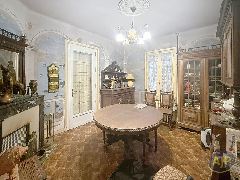 Maison - 93 m² - 4 pièces