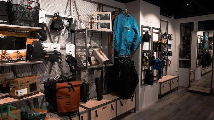 Fonds de commerce - Local commercial - 139 m²