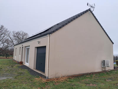 Maison - 94 m² - 5 pièces