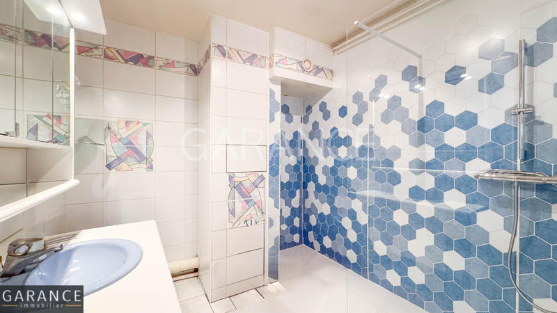 Appartement - 152 m² - 6 pièces