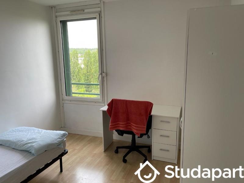 Chambre - 12 m² - 1 pièce