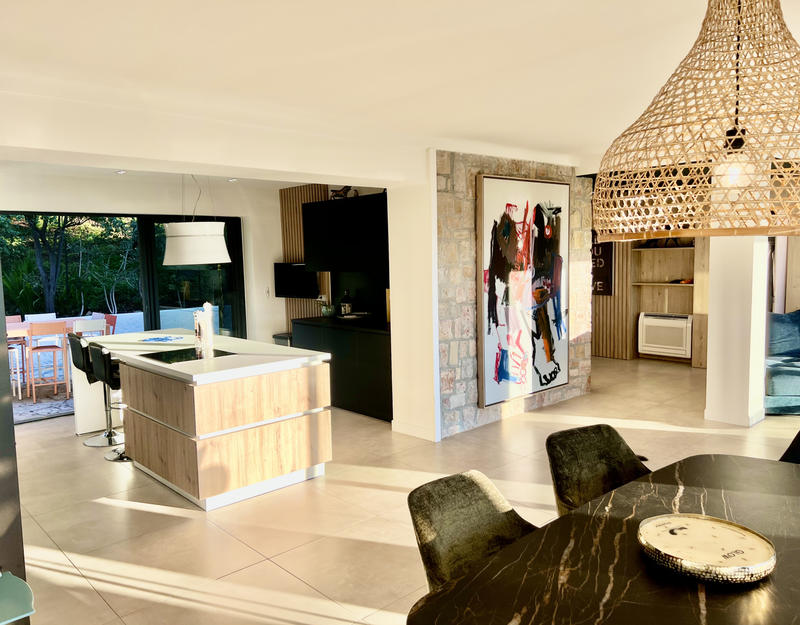 Maison - 175 m² - 5 pièces