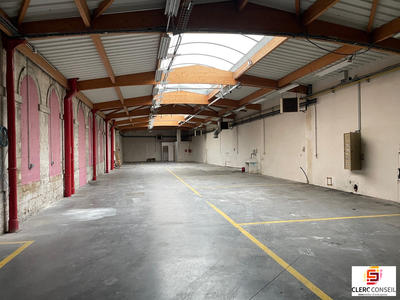 Local d'activités - 630 m²
