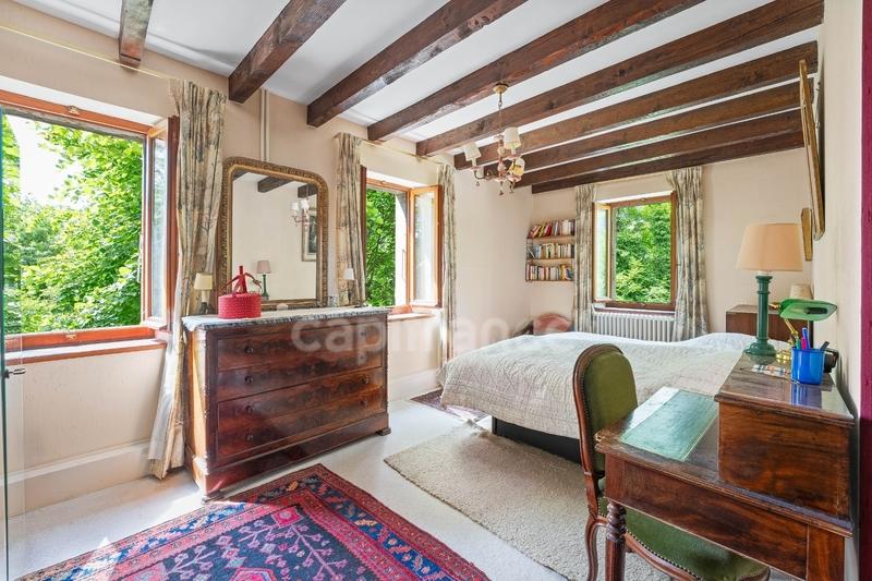 Maison - 197 m² - 6 pièces