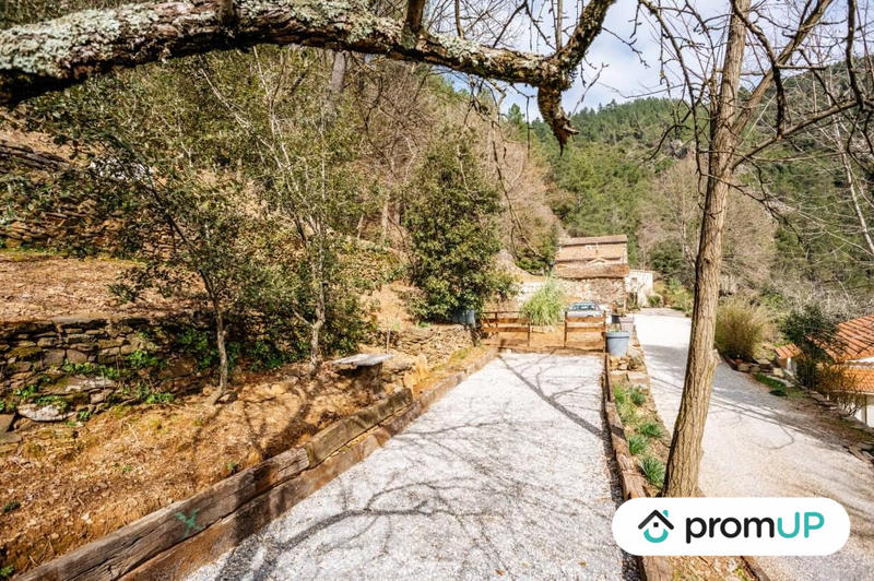 Mas - 200 m² - 6 pièces