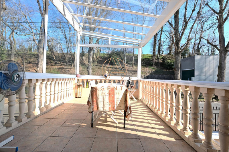 Maison - 168 m² - 5 pièces