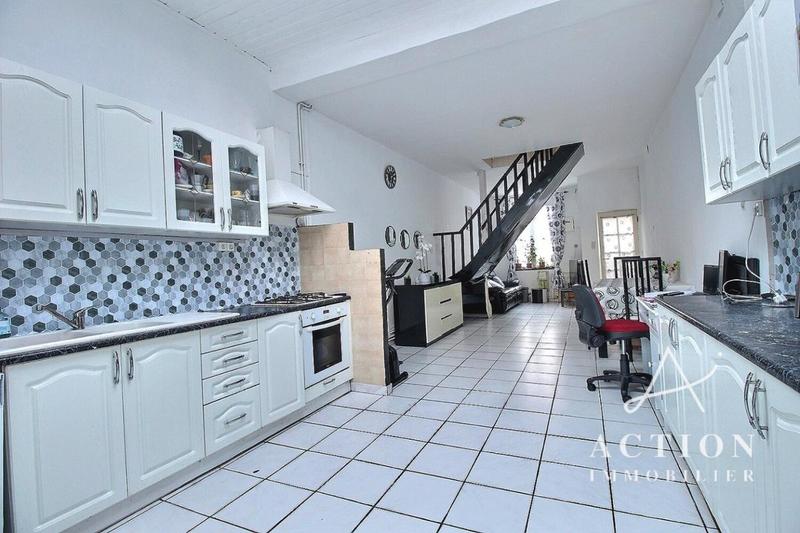 Maison - 76 m² - 4 pièces