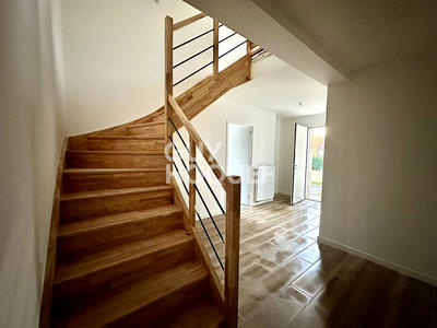 Maison - 155 m² - 7 pièces