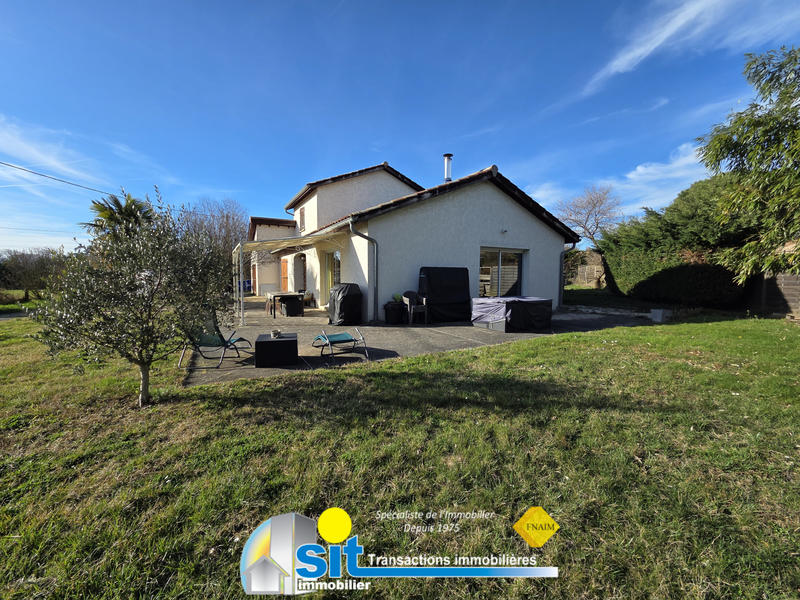 Maison - 138 m² - 6 pièces