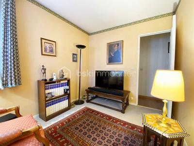 Appartement - 90 m² - 4 pièces
