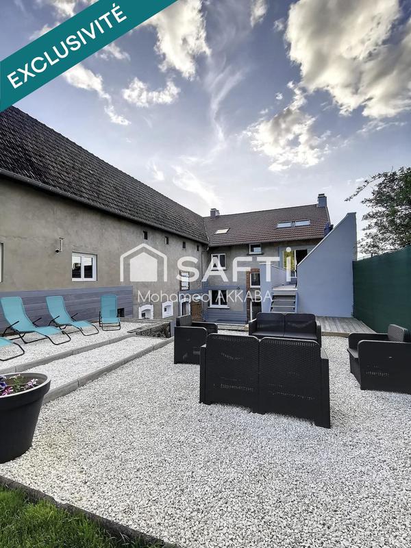 Maison - 250 m² - 8 pièces