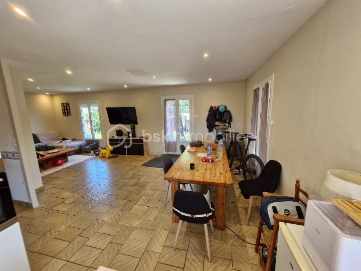 Maison traditionnelle - 126 m² - 4 pièces