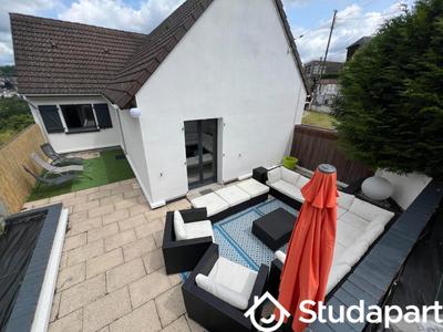 Chambre - 12 m² - 1 pièce