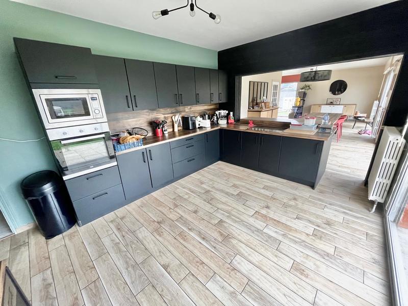 Pavillon - 135 m² - 4 pièces