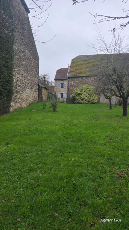 Maison - 142 m² - 7 pièces