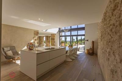 Fermette - 233 m² - 5 pièces