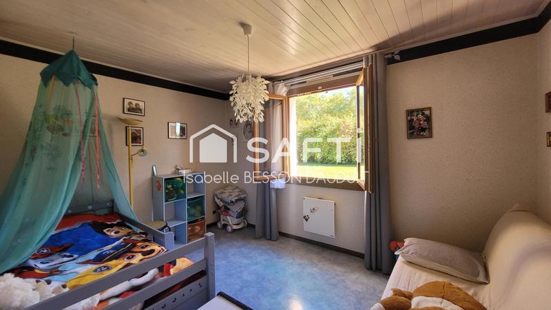 Maison - 105 m² - 5 pièces