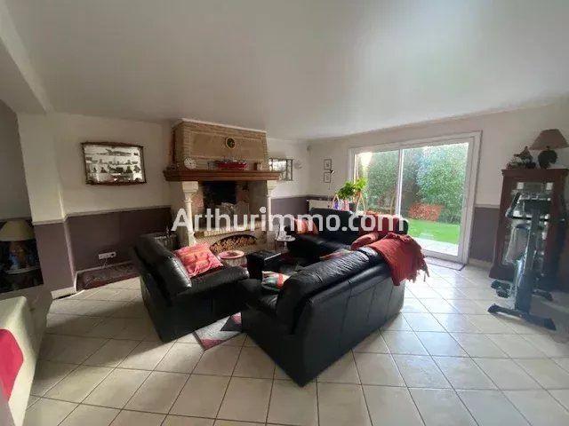 Maison - 170 m² - 6 pièces