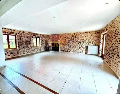 Longère - 199 m² - 6 pièces