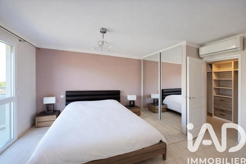 Appartement - 120 m² - 5 pièces