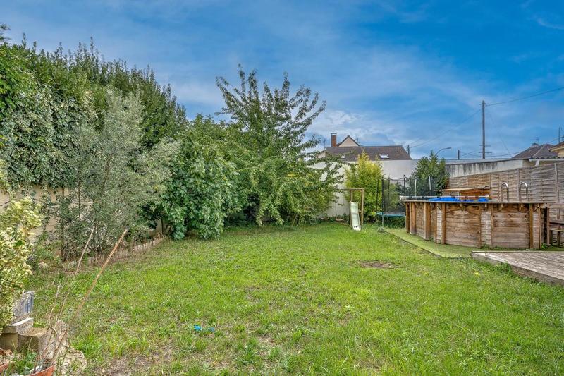 Maison - 120 m² - 5 pièces