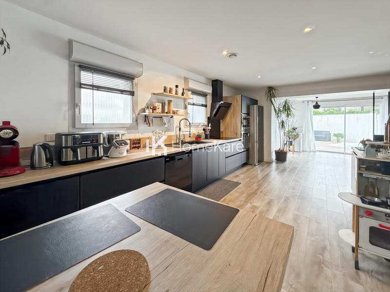 Maison - 120 m² - 4 pièces