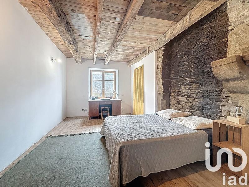 Maison - 142 m² - 5 pièces