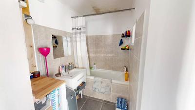 Maison - 157 m² - 8 pièces