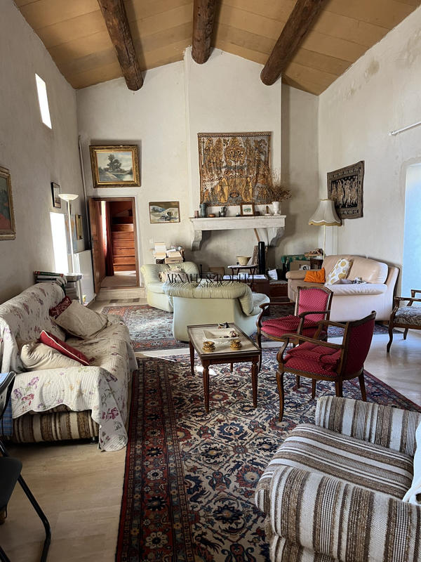 Maison ancienne - 190 m² - 7 pièces