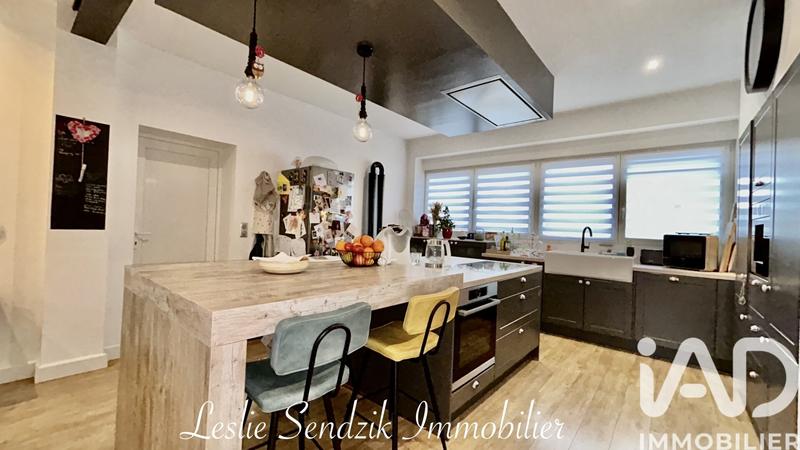 Maison de village - 205 m² - 7 pièces