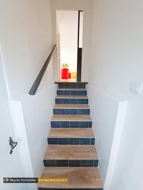 Maison - 134 m² - 7 pièces