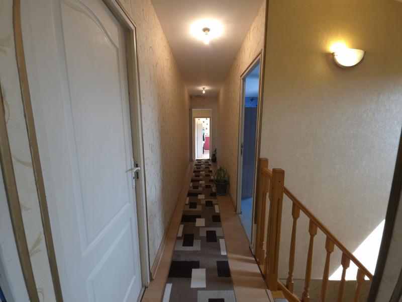 Maison contemporaine - 167 m² - 9 pièces