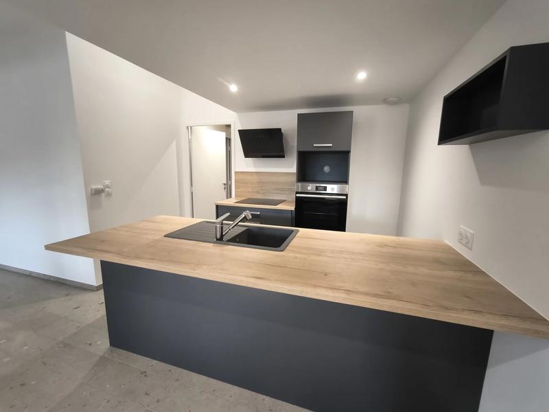 Appartement - 79 m² - 5 pièces