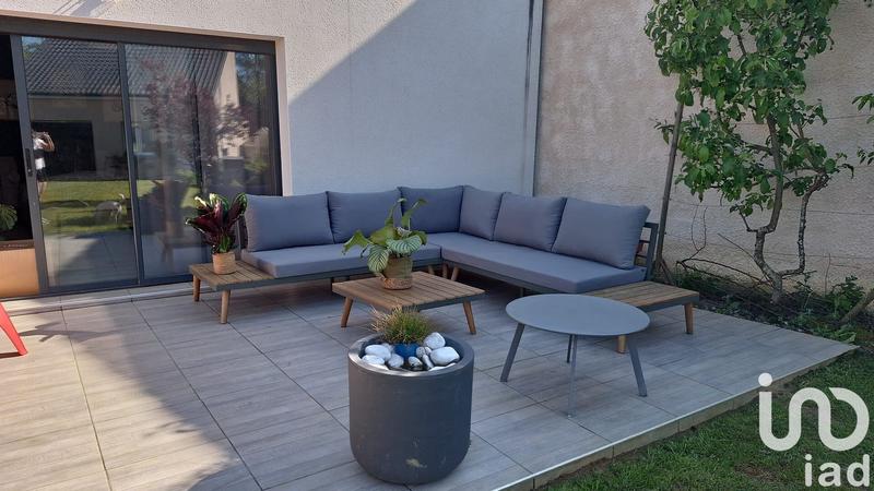 Maison - 185 m² - 8 pièces