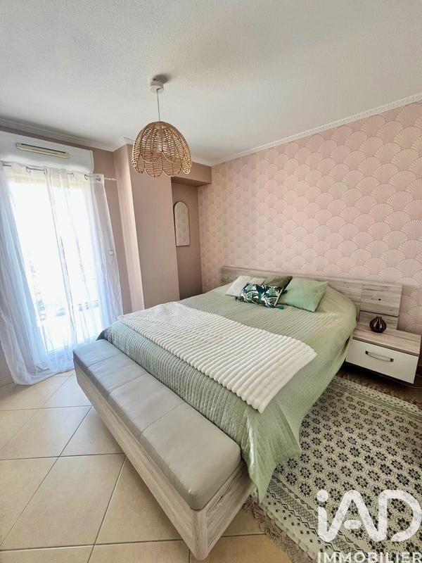 Appartement - 77 m² - 3 pièces