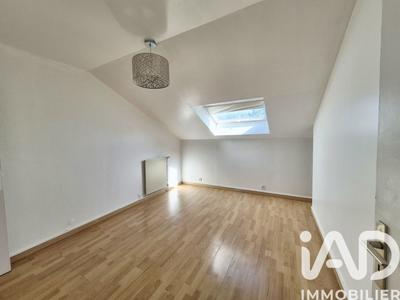 Duplex - 79 m² - 4 pièces