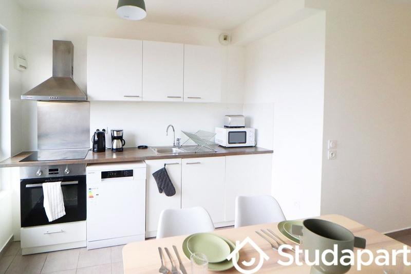 Chambre - 10 m² - 1 pièce