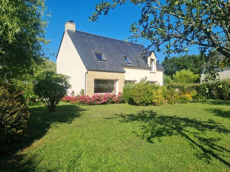 Maison - 158 m² - 7 pièces